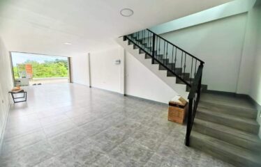 ขายทาวโฮม 2 ชั้น สันกำแพง เชียงใหม่ ค้าขายได้ ใกล้เซเว่น โรงพยาบาล โรงเรียน